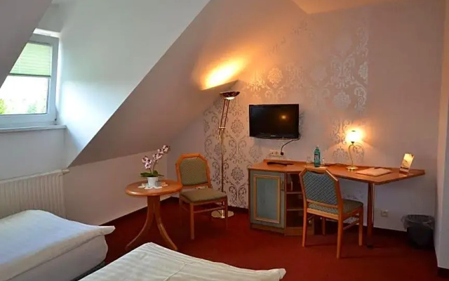 Hotel & Restaurant Zur Linde