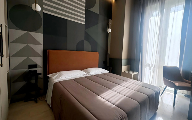 The B Place Hotel
