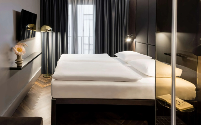 Hotel ROMY by AMANO