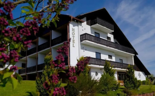 Hotel & Ferienwohnungen Seeschlößchen