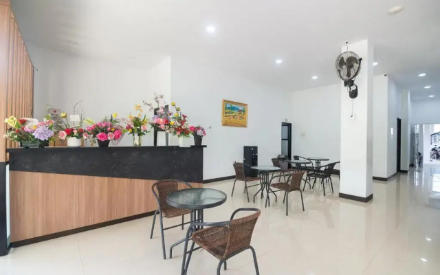 Cattail Guest House