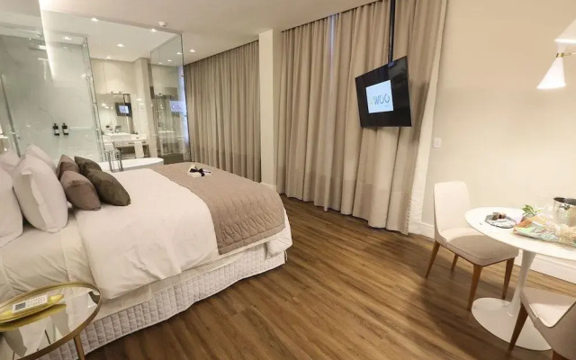4WOO Hotel