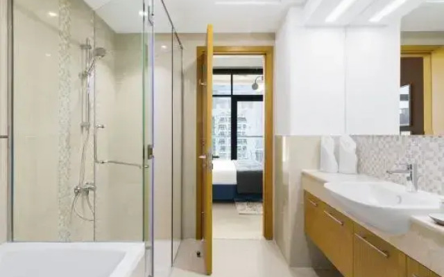 Gorgeous views 1BDR Downtown, Entire apartment