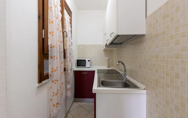 Apartment With air Conditioning and sea Views