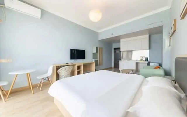 ihouse International Apartment (Qingyuan Shunying Times Square)