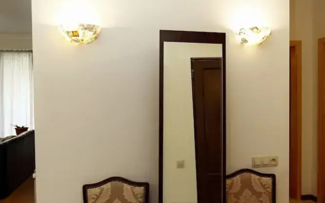 Three Bedroom apartment near Vake Park