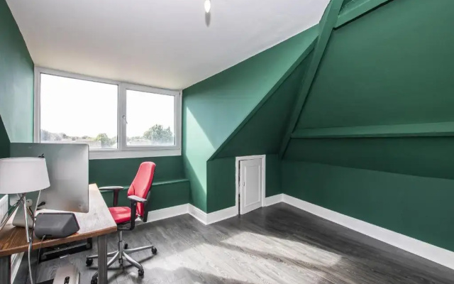 7 Argyle Terrace
