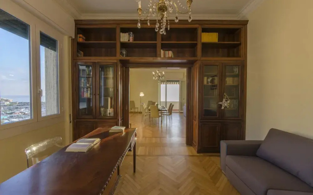 JOIVY Fronte del Mar Seaview Apartment Casaregis