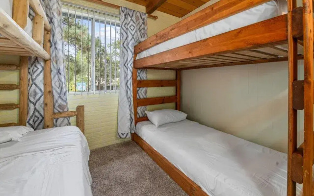 Jaybird'S Cabin