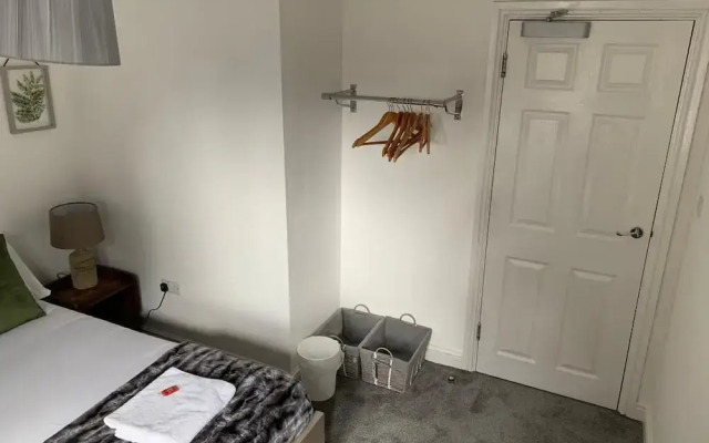 Rivercourt FLAT 5