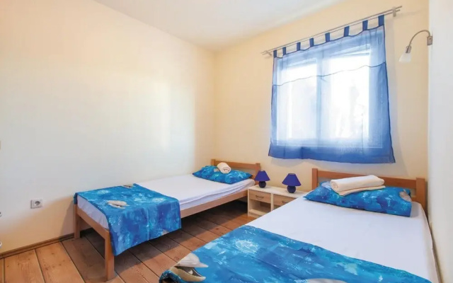 Beautiful Home in Kastel Stafilic With Wifi and 7 Bedrooms