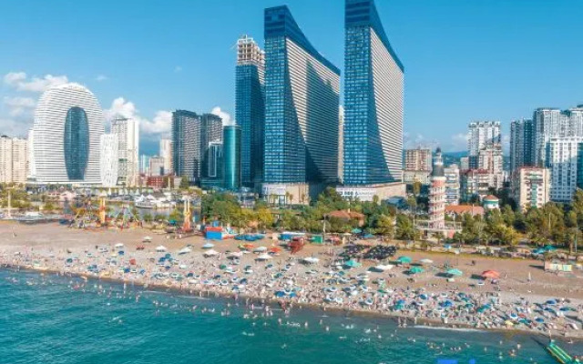Sea View Apartment, 1st Line