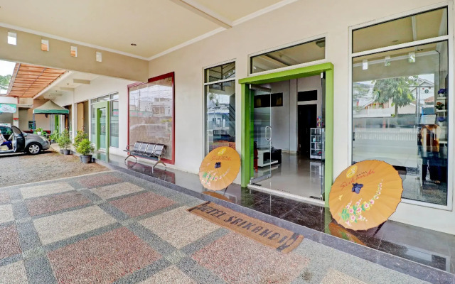 Hotel Srikandi Syariah by OYO Rooms