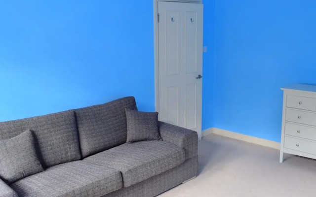 2 Bedroom Apartment With Terrace