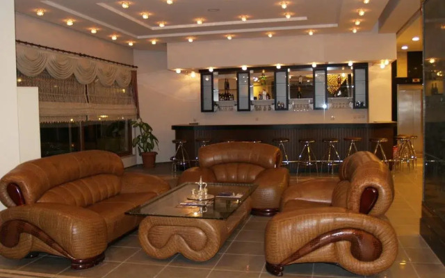 Gumus Hotel