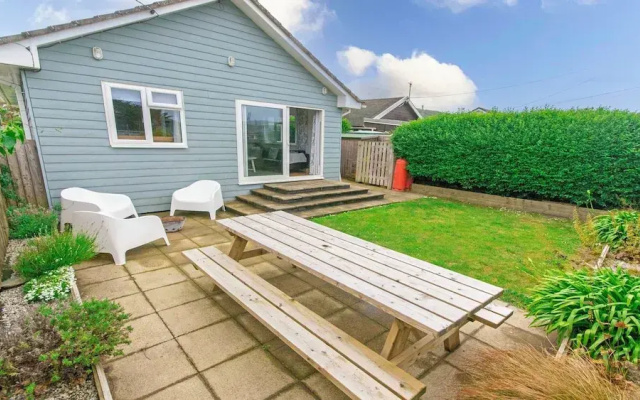 Swallows Croyde 3 Bedrooms, Sleeps 6, Beach Chalet