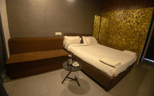 Canal Touch Resort