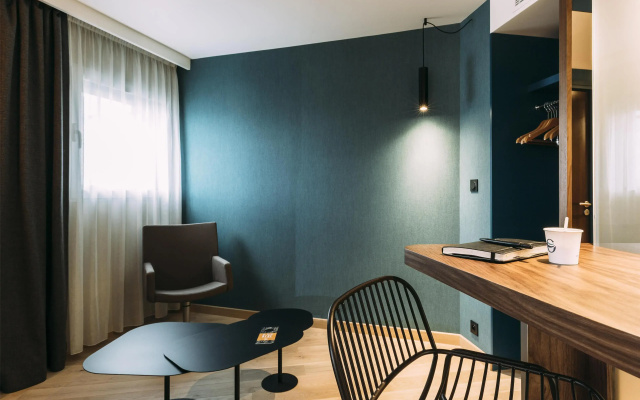Hotel Oceania Paris Porte de Versailles