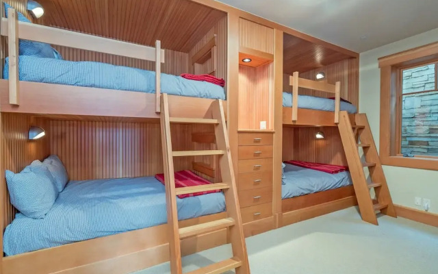 Grand Vista by Exceptional Stays
