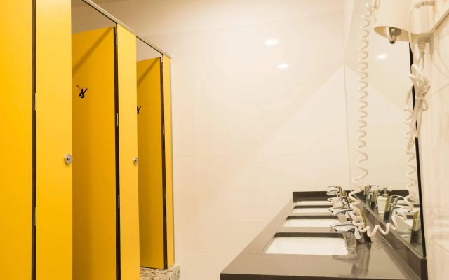 The Central House Barcelona Gracia - Hostel