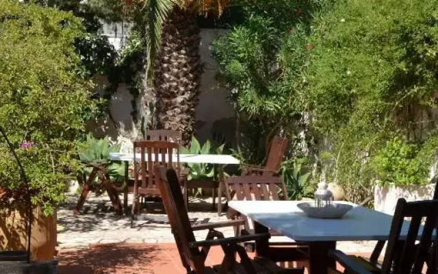 Leuca Residence