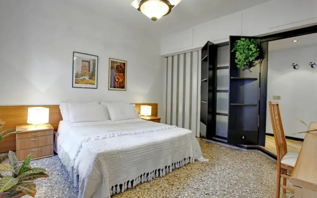 Grimaldi Apartments - Zaccaria