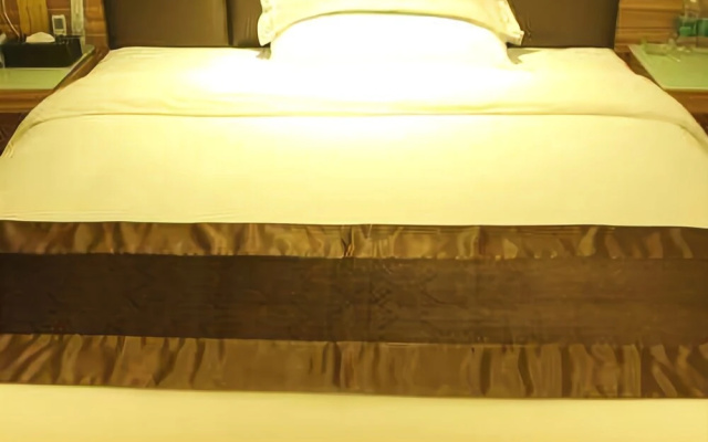 Jiangmen Xinhui Yuegang Hotel