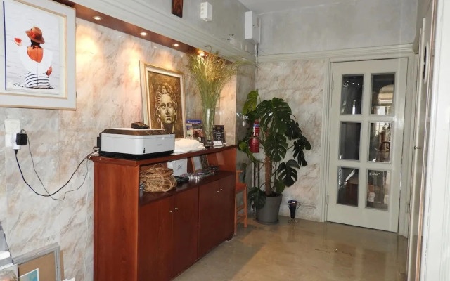 Bikakis Apartment