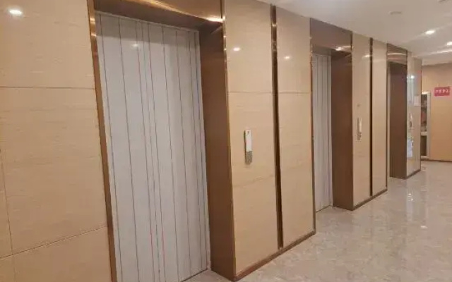 Zimu Smart Apartment (Xinxiang Baolong Longyu Branch)