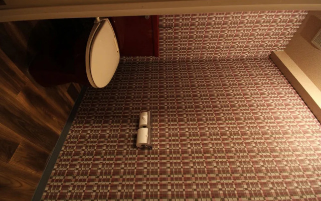 THE HOTEL - Adults Only