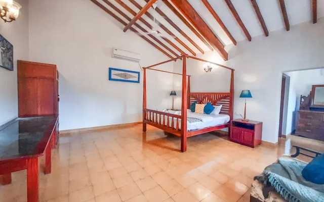 Beach villa Anjuna with private pool
