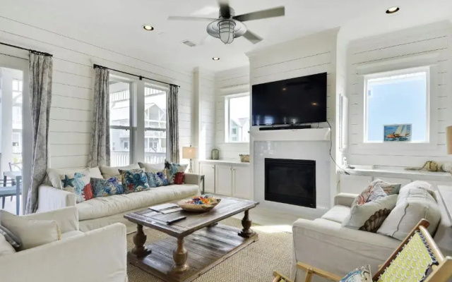 Beachside Haven by Ryson Vacation Rentals