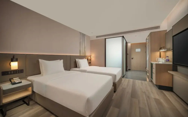 Holiday Inn Yiwu Center by IHG
