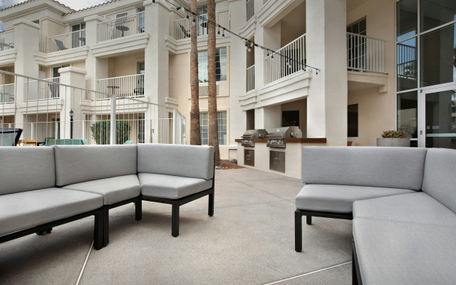 Home2 Suites by Hilton Scottsdale Old Town