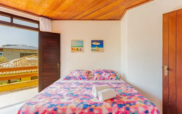 GB18 Maravilhosa Casa Pé na Areia