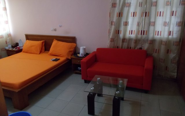 Residences Hotels Inovalis in Abidjan, Cote d'Ivoire from 40$, photos, reviews - zenhotels.com guestroom