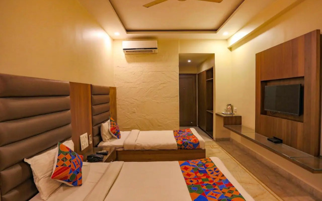 Fabhotel Surya