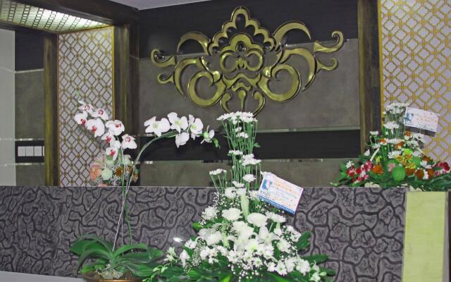 Отель Grand Barong Resort вид на фасад
