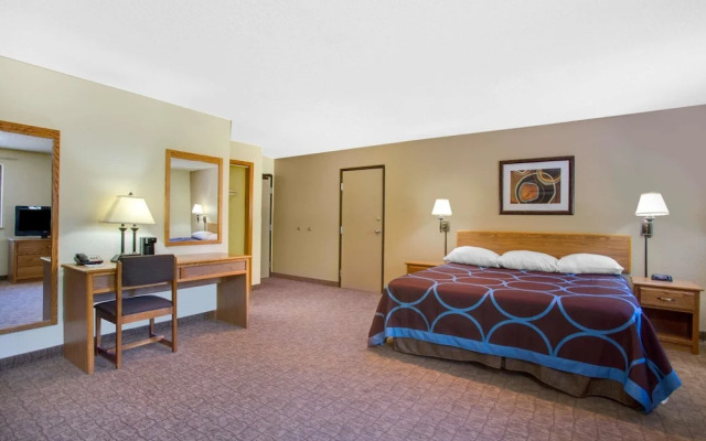 Super 8 Lewisburg