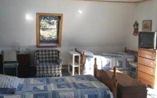 Pats Place - Two Bedroom Home