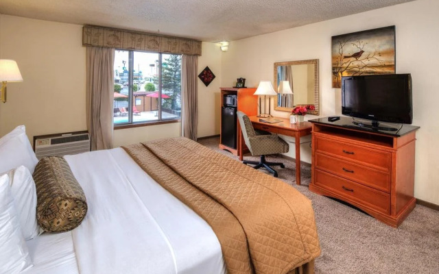 Foothills Inn
