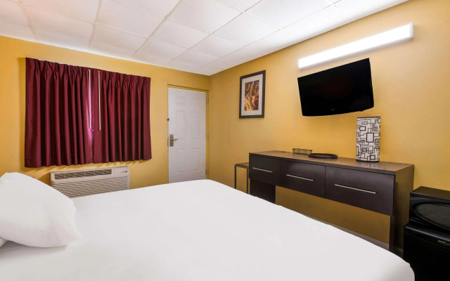 Econo Lodge Gretna - New Orleans