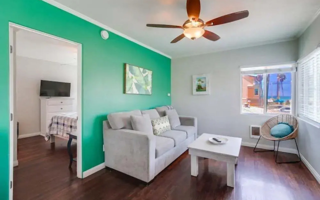 Manhattan Shores 1B