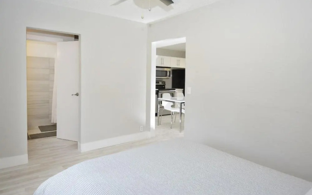 Hallandale Beach Apartments