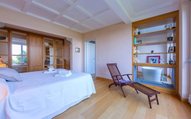 Paradis Relais Pool View EV Recharge