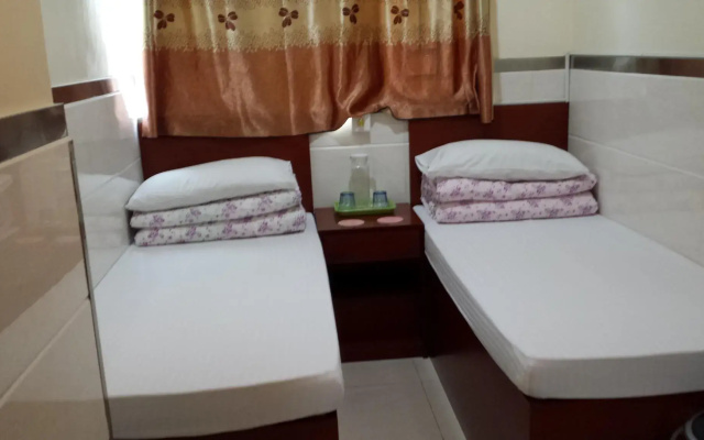 E-Dragon Hotel