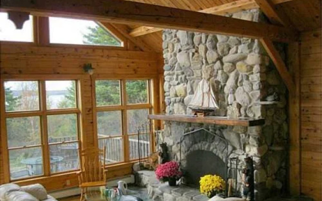 9th Wave Lodge
