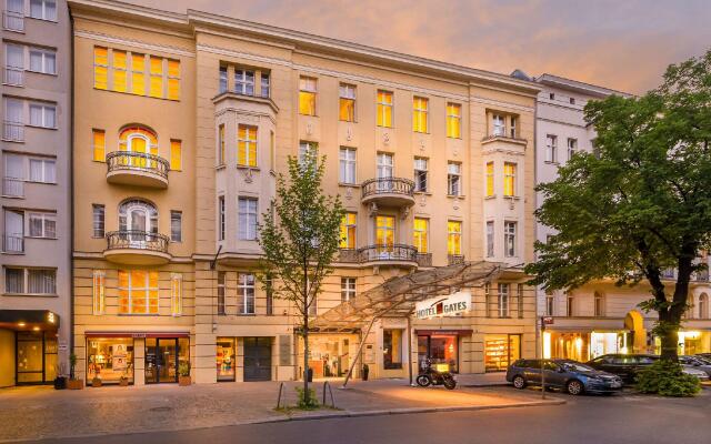 Novum Hotel Gates Berlin Charlottenburg вид на фасад