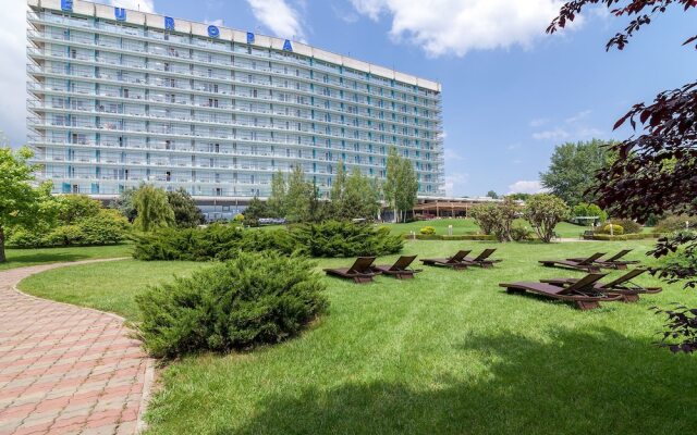 Ana Hotels Europa Eforie Nord In Eforie Romania From 127 Photos Reviews Zenhotels Com