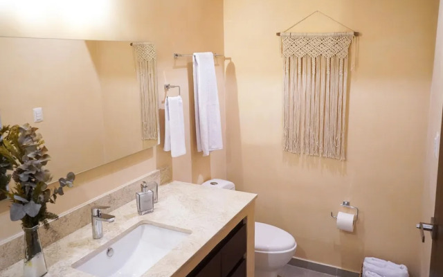 Luxury and Family condo in La Veleta